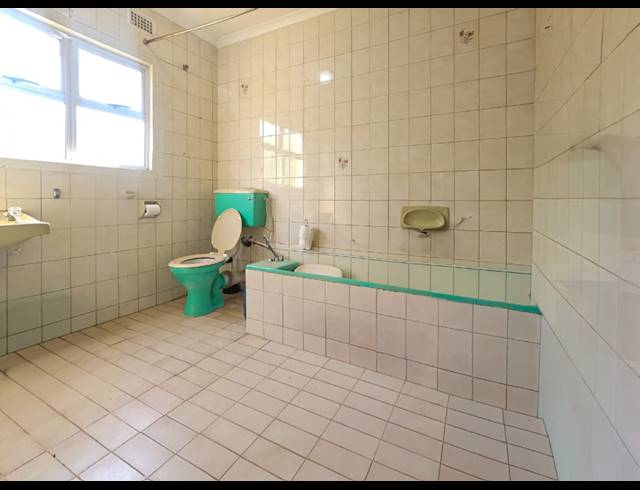 4 BEDROOM HOUSE FOR SALE IN WEST RIDING